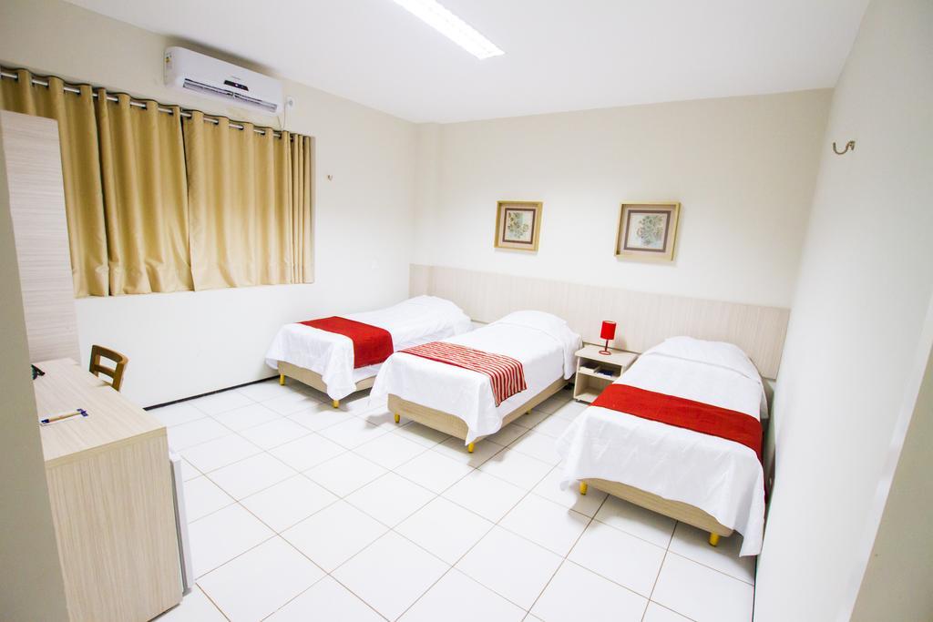 Holiday Hotel Picos Oda fotoğraf